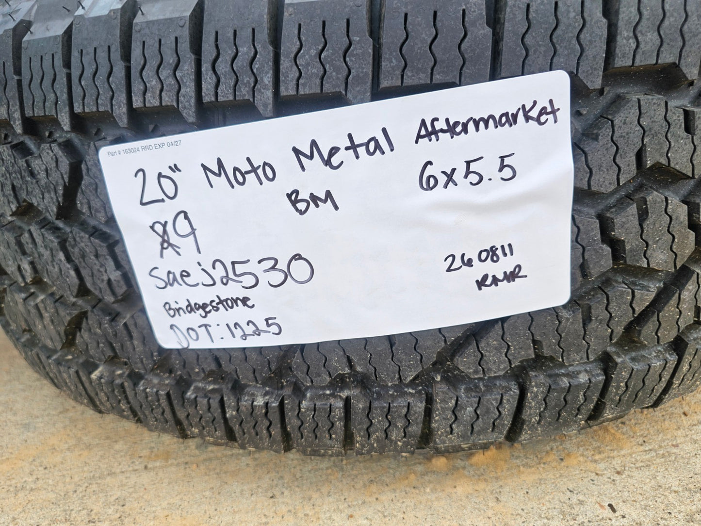 20x9 20" MOTO METAL MO985 Breakout Silverado RAM Tacoma wheels rims 6x139 6x5.5
