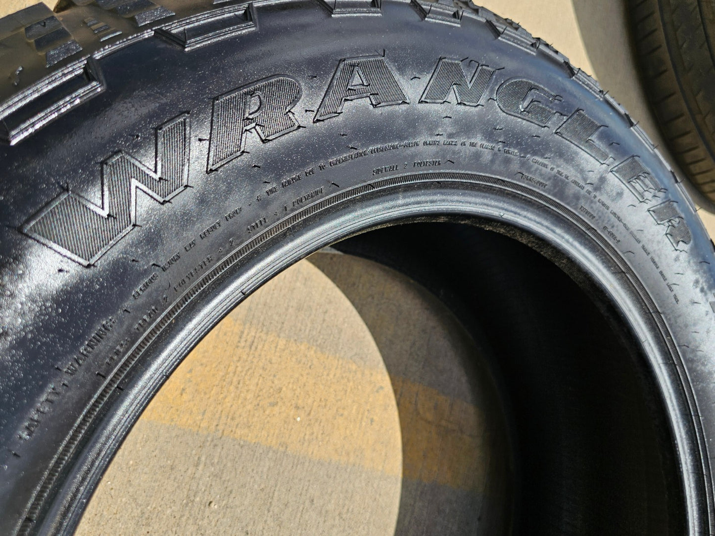 (1) 275/60/20 Goodyear Wrangler Trailrunner A/T tire M+S 115S 275/60r20 NEW