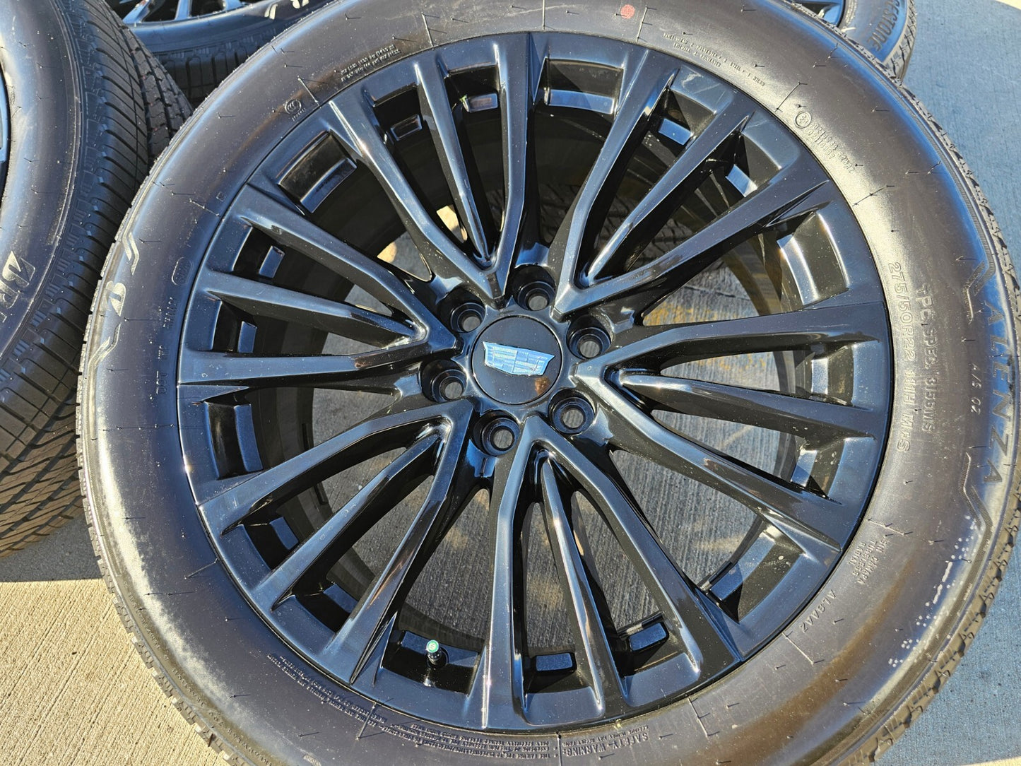 22" Cadillac Escalade V Platinum OEM 4883 95479 wheels rims 2024 2025 2026 NEW