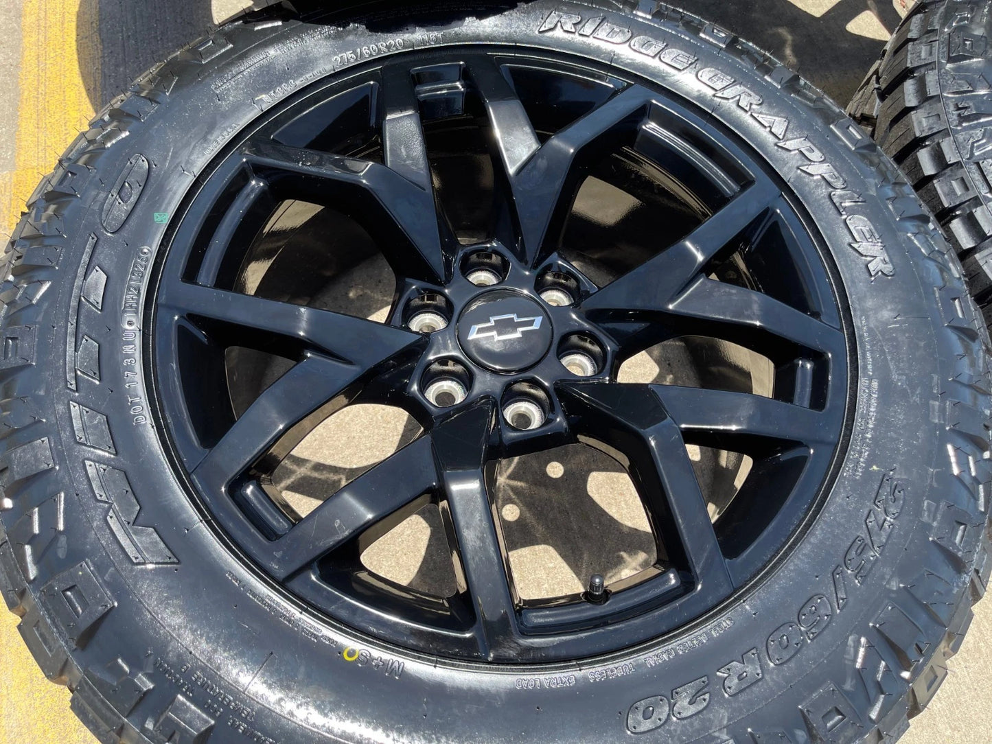 20" Chevy Silverado Z71 GMC Sierra Canyon OEM 14076 wheels rims 2025 2026 NEW