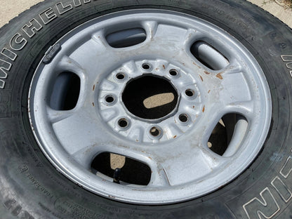 17" Chevy Silverado GMC Sierra 2500 OEM 8095 wheel rim MICHELIN LTX A/T2