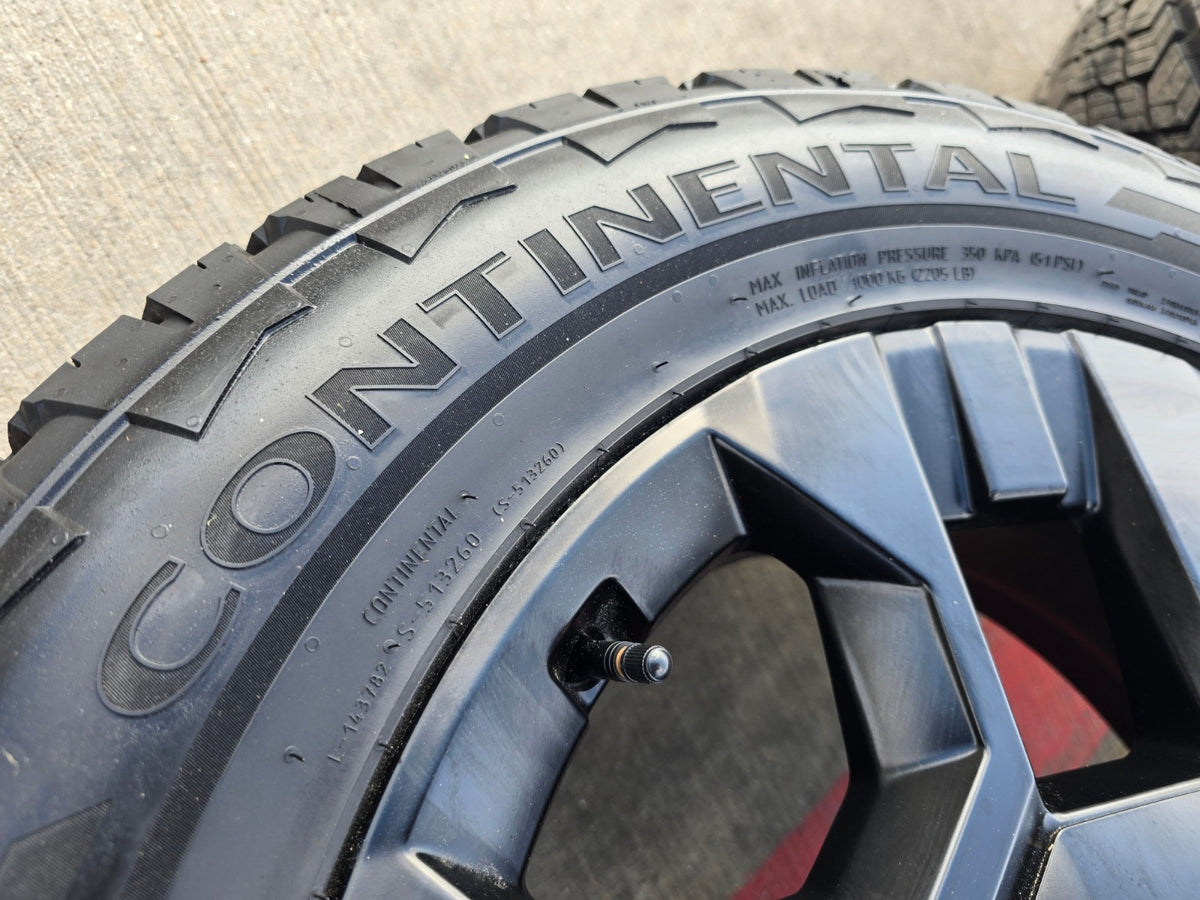 18" Kia Telluride X-PRO OEM wheels rims Sorento Sedona 2025 2026 2027 SET NEW