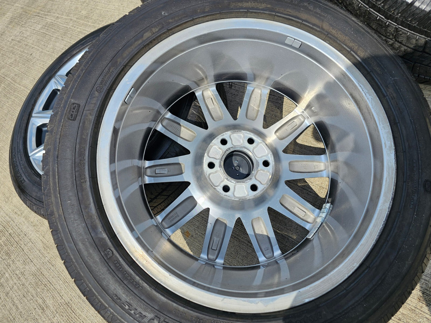 22" Cadillac Escalade Platinum OEM ORIGINAL 95078 wheels rims 2023 2024 2025