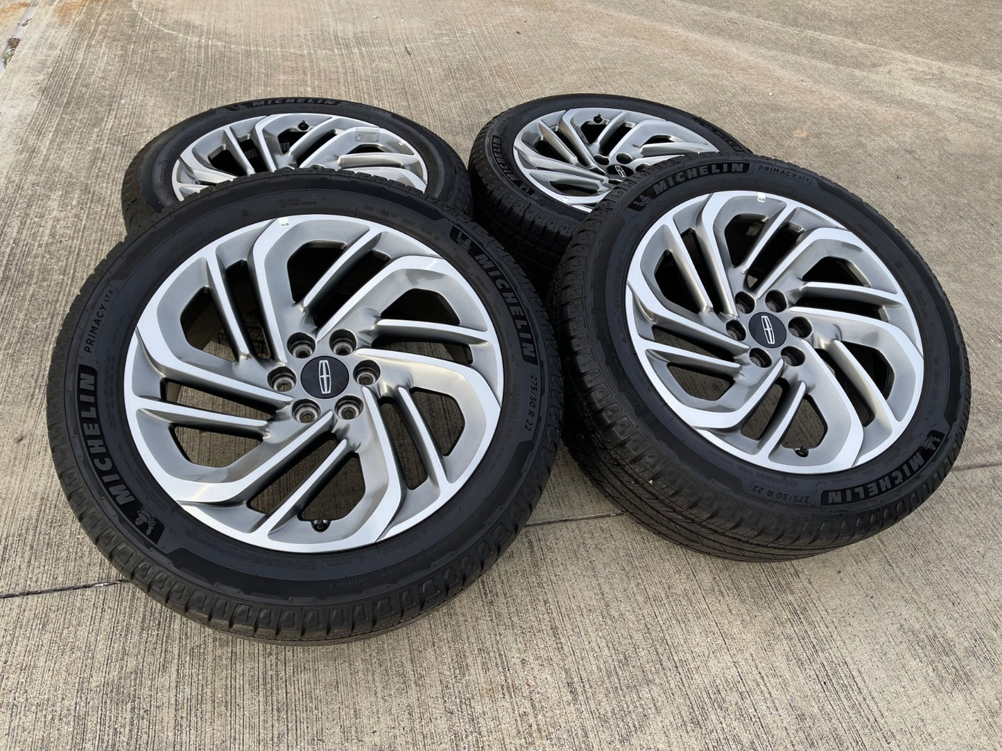 22" Lincoln Navigator OEM 94225 rims wheels BLACK LABEL SET MICHELIN