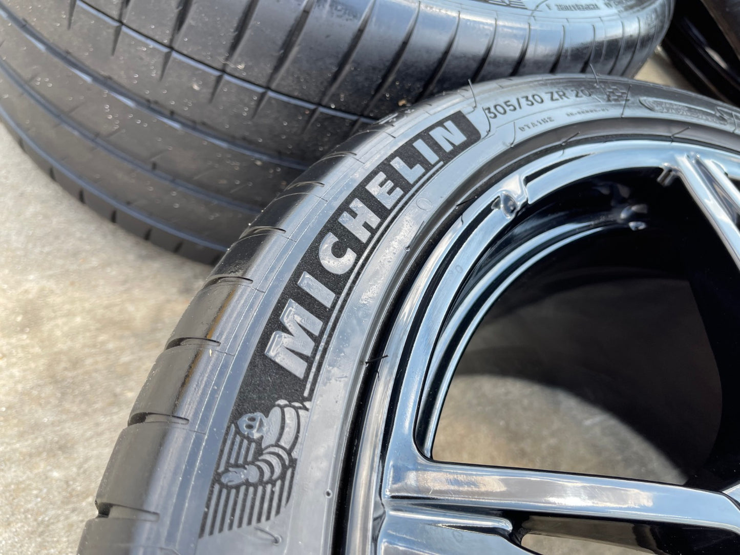 19" + 20" Chevy Corvette C8 OEM 14007 14008 wheels rims BLACK TPMS MICHELIN