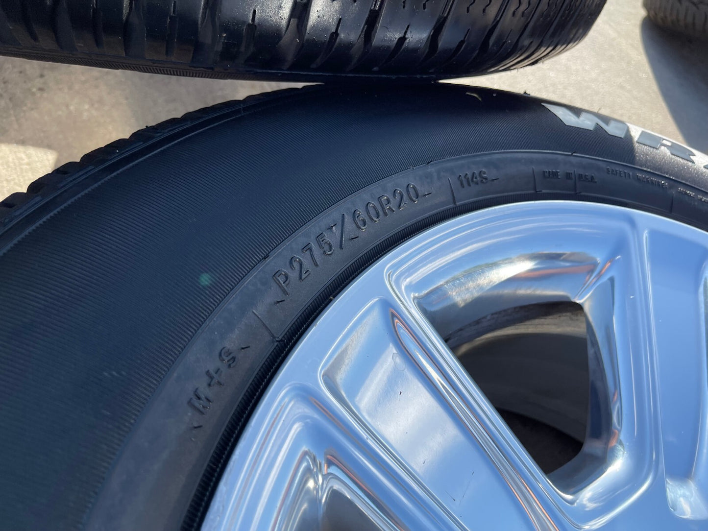 20" Dodge Ram 1500 OEM wheels rims 2561 2502 tires 2016 2017 2018 2019 2020 2021