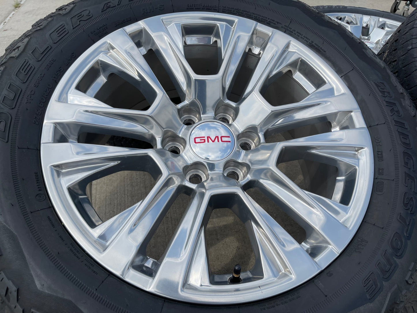 20" GMC Sierra Yukon Denali OEM 5917 wheels rims Chevy 2021 2022 2023 2025 2026