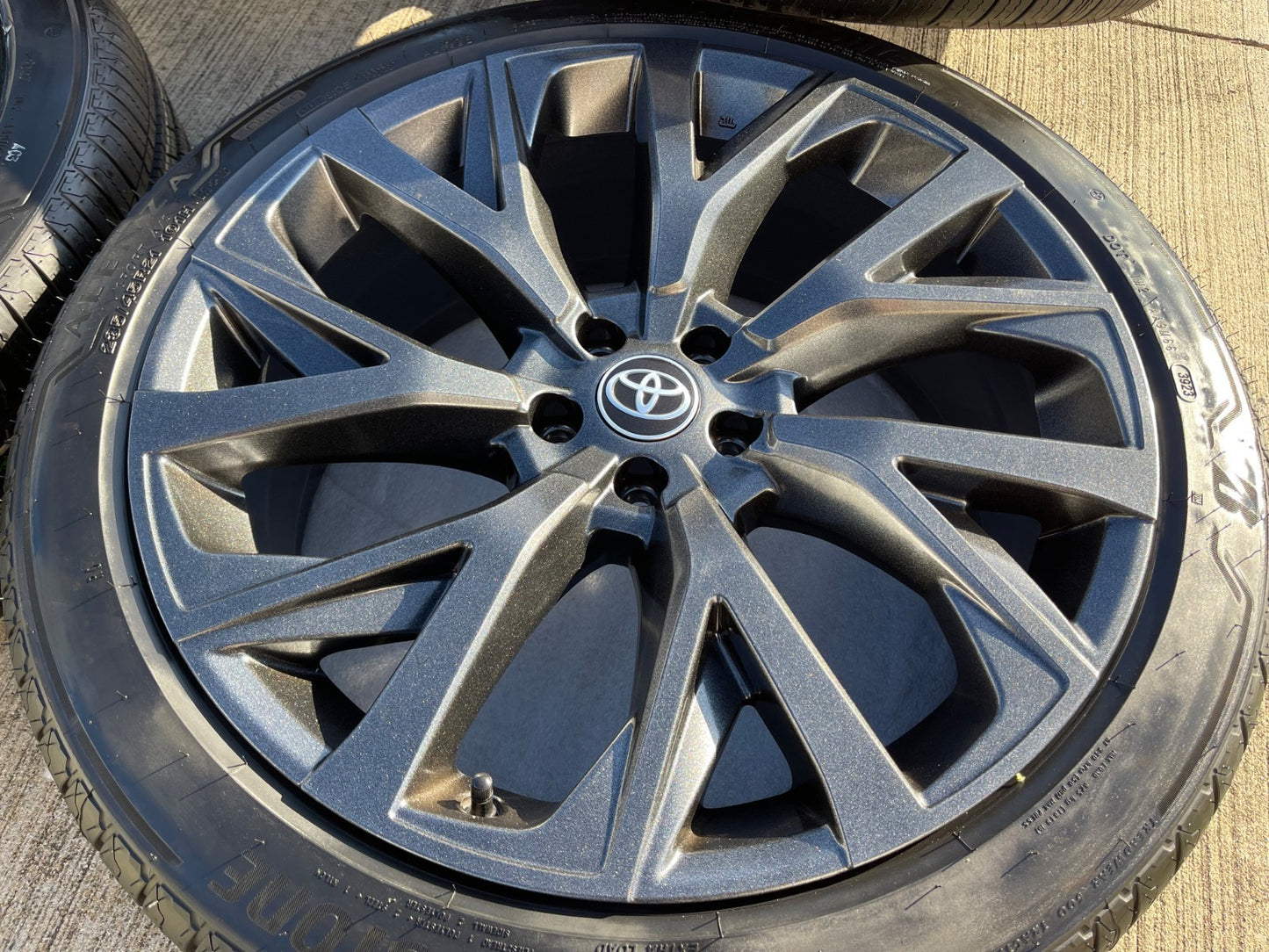21" Toyota Crown OEM wheels rims Signia Camry Avalon Lexus 2025 2026 NEW