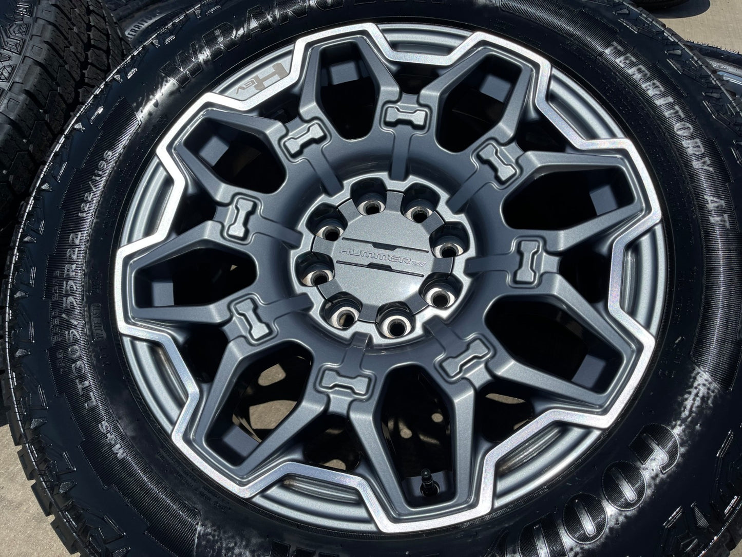(5) 22" Hummer EV HEV 2500 OEM 8x165 14094 wheels rims 2025 2026 NEW GOODYEAR