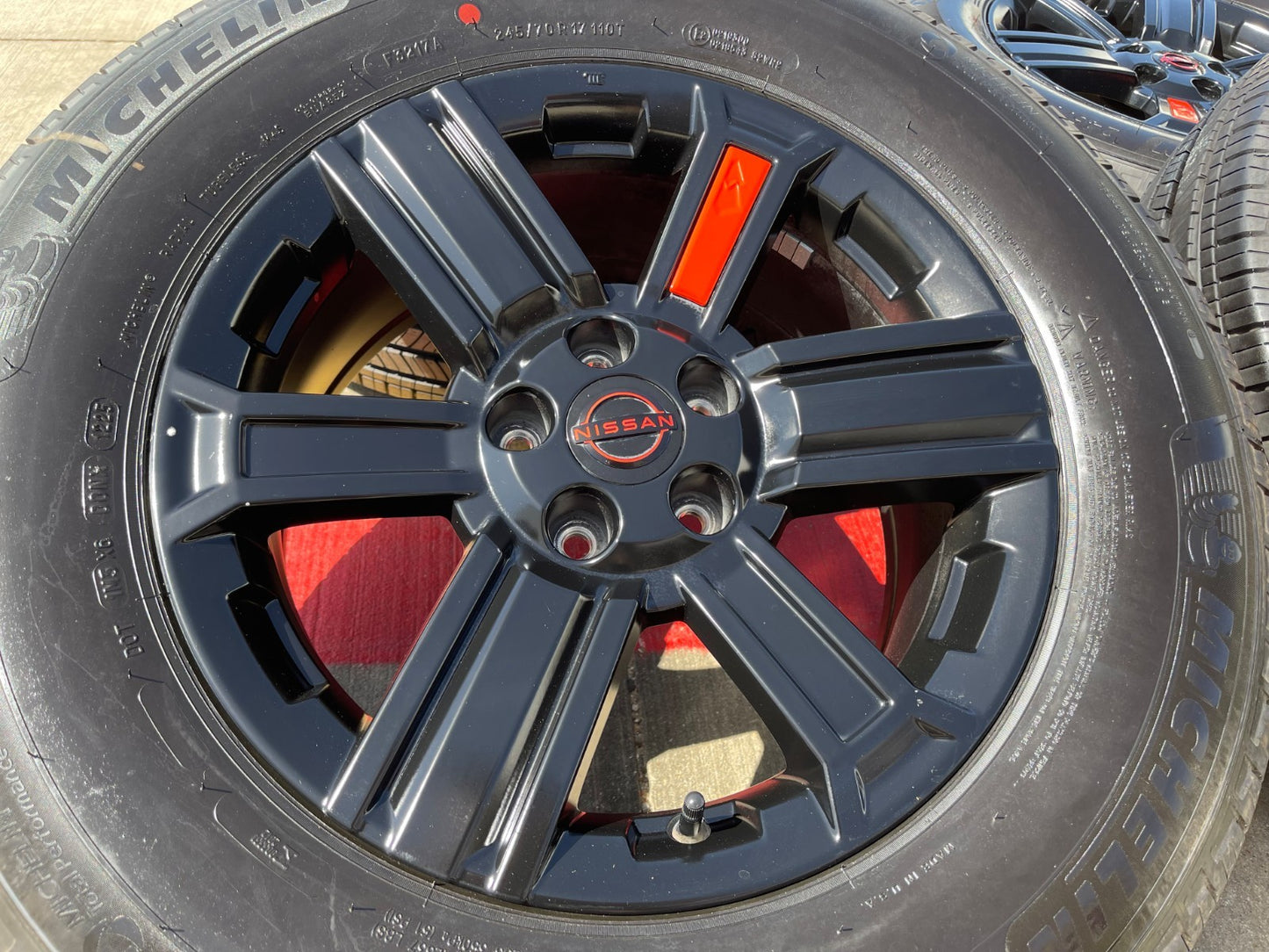 17" Nissan Rogue OEM Rock Creek wheels rims SET Pathfinder Murano MICHELIN NEW