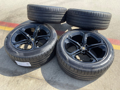 21" Lamborghini Urus OEM wheels rims Taigete 2018 2019 2023 2024 2025 PIRELLI