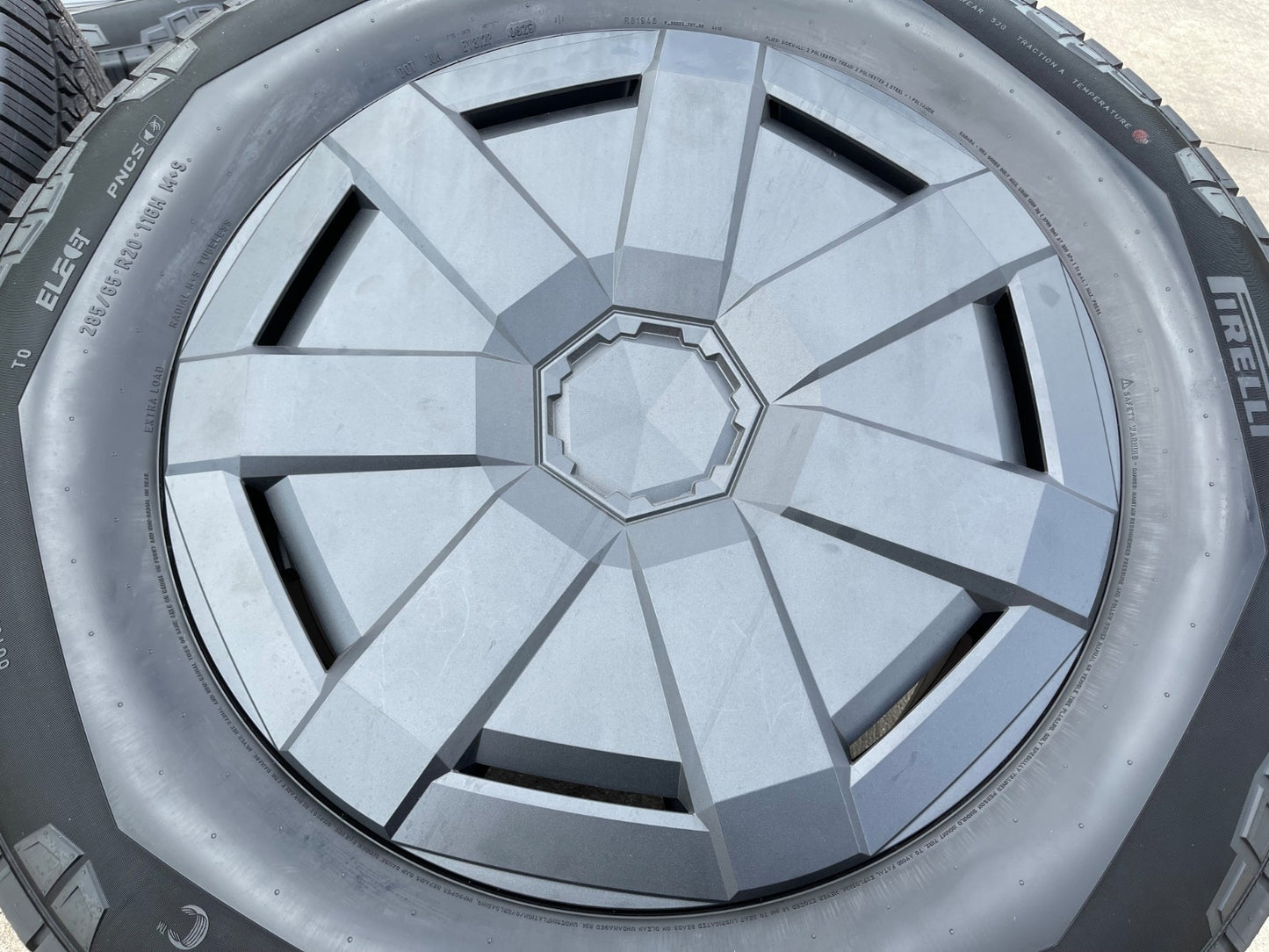 (1) 20" Tesla Cyber Truck OEM 94166 wheel rim 2024 2025 2026 2027 Cybertruck NEW
