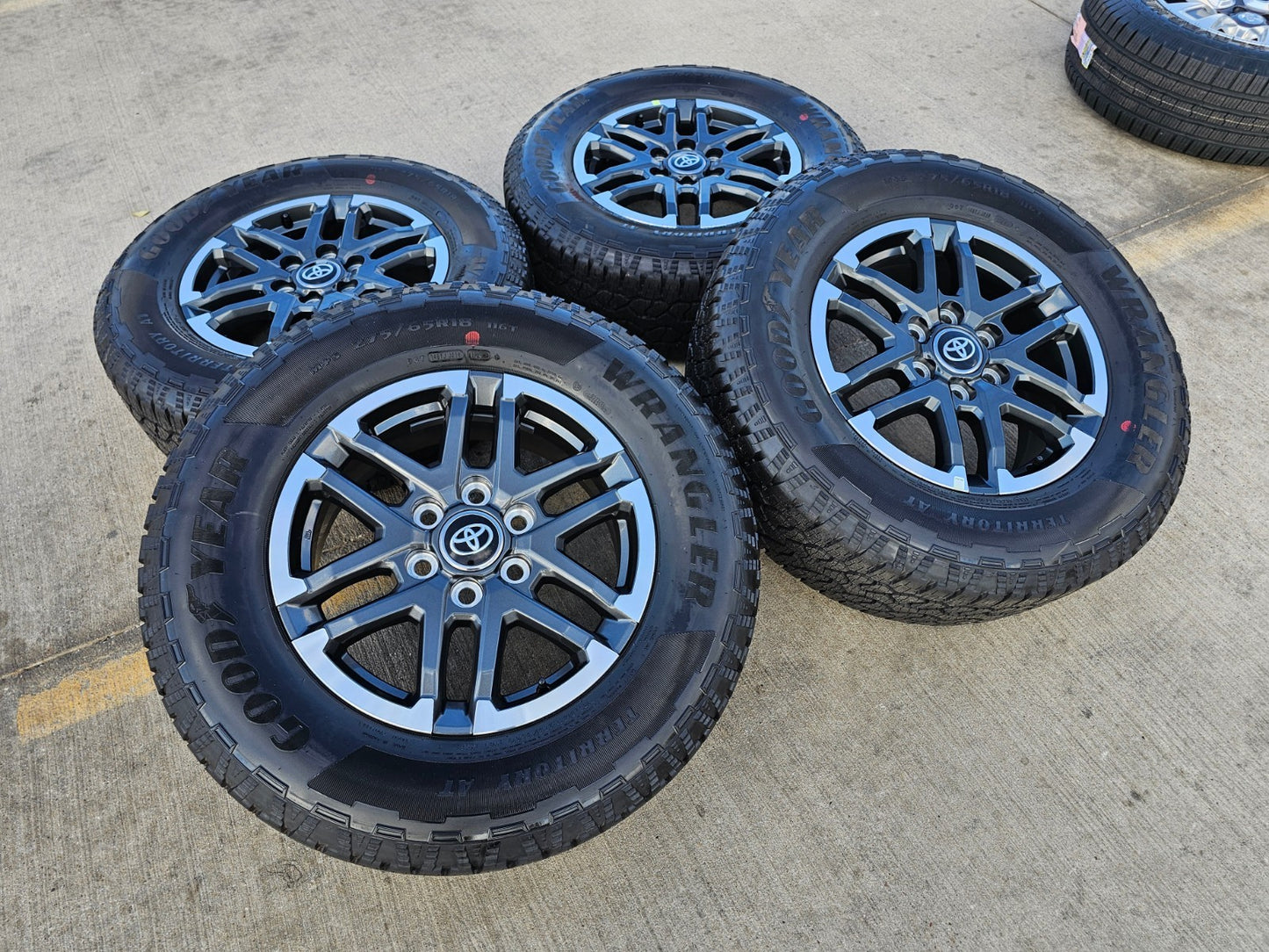 18" Toyota Tacoma 4Runner TRD OEM 10641 wheels rims 2024 2025 2026 NEW GOODYEAR