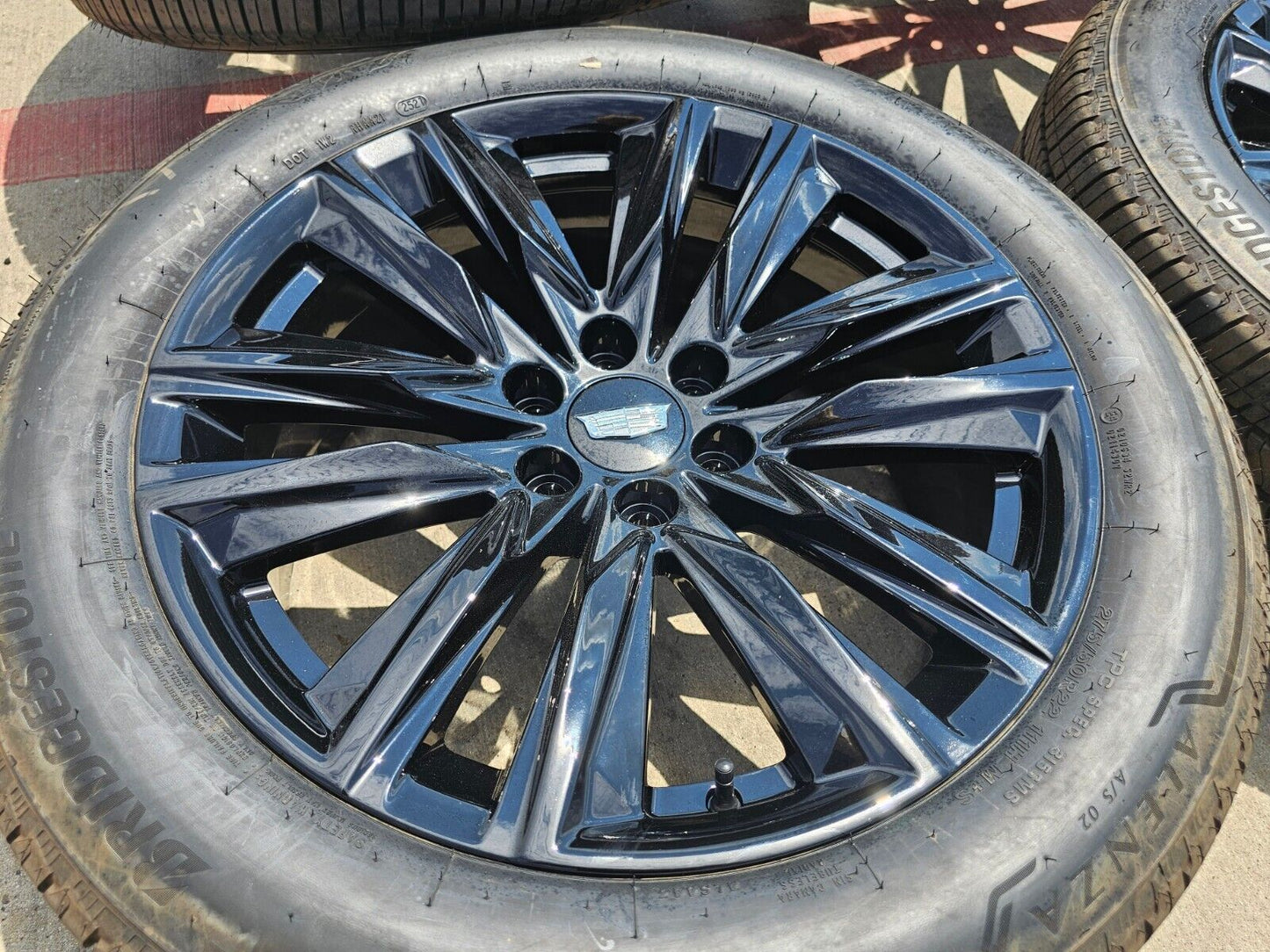 22" Cadillac Escalade OEM wheels rims GMC 95028 2021 2022 2023 2024 2025 NEW