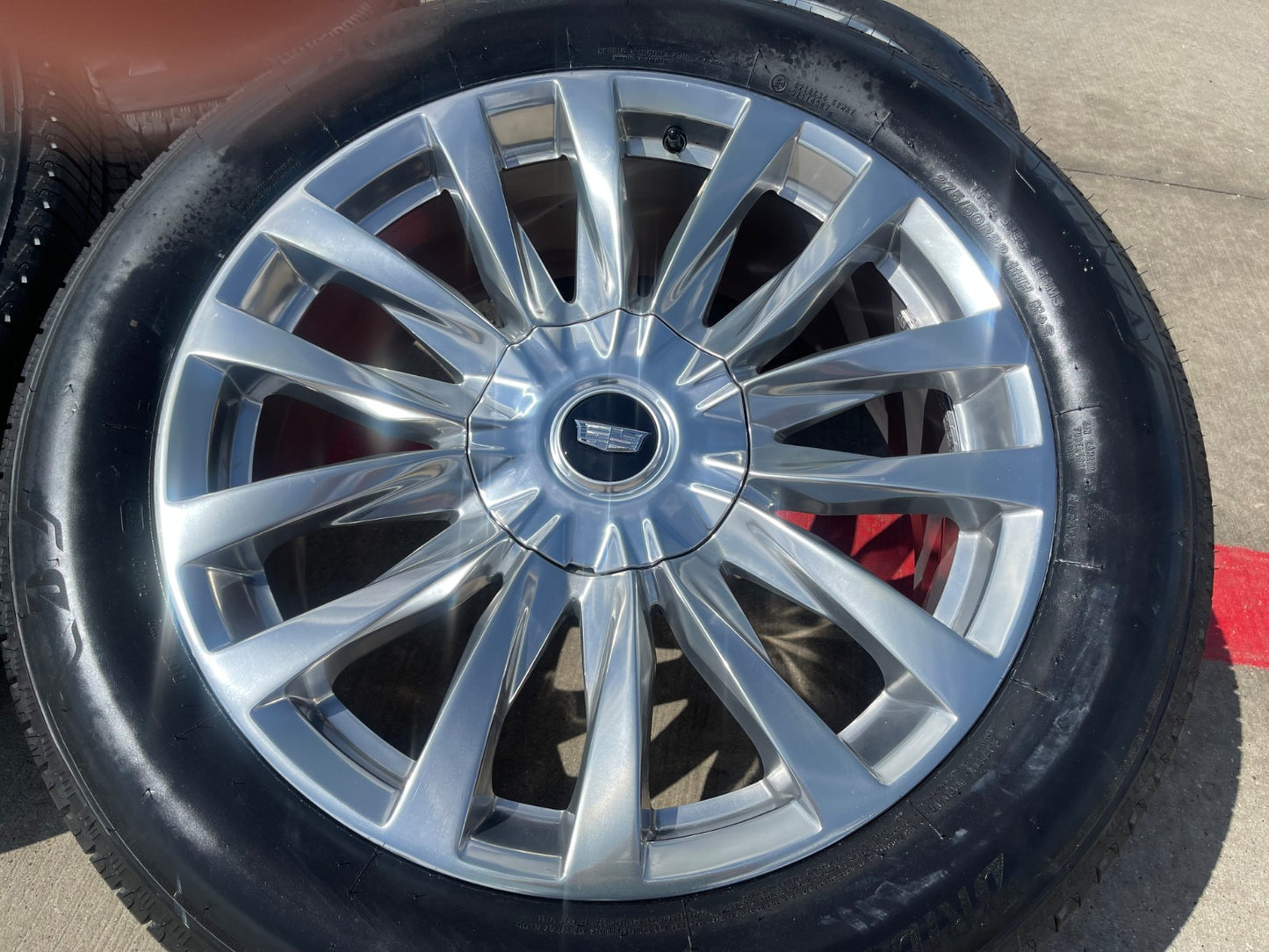 22" Cadillac Escalade Platinum OEM wheels rims 95026 4873 tires SET NEW