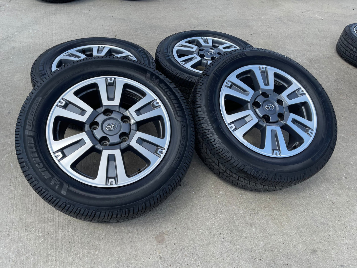 20" Toyota Tundra PLATINUM OEM 75159 SET wheels rims 5x150 tires MICHELIN
