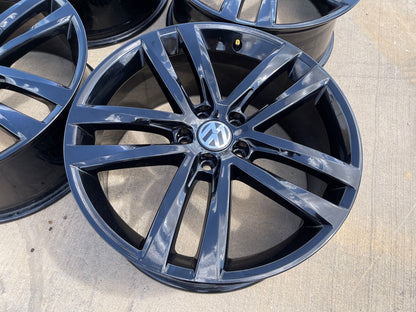 19" VW Atlas Tiguan Passat Golf GTI Jetta OEM 70002 Salvador black wheels rims