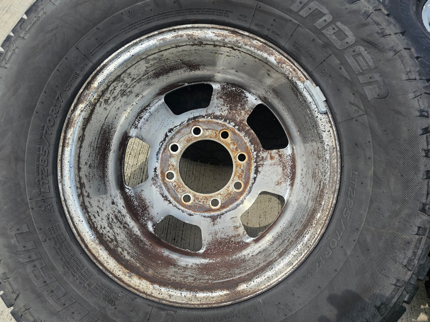 17" Dodge Ram 2500 3500 OEM wheels rims 2187 tires