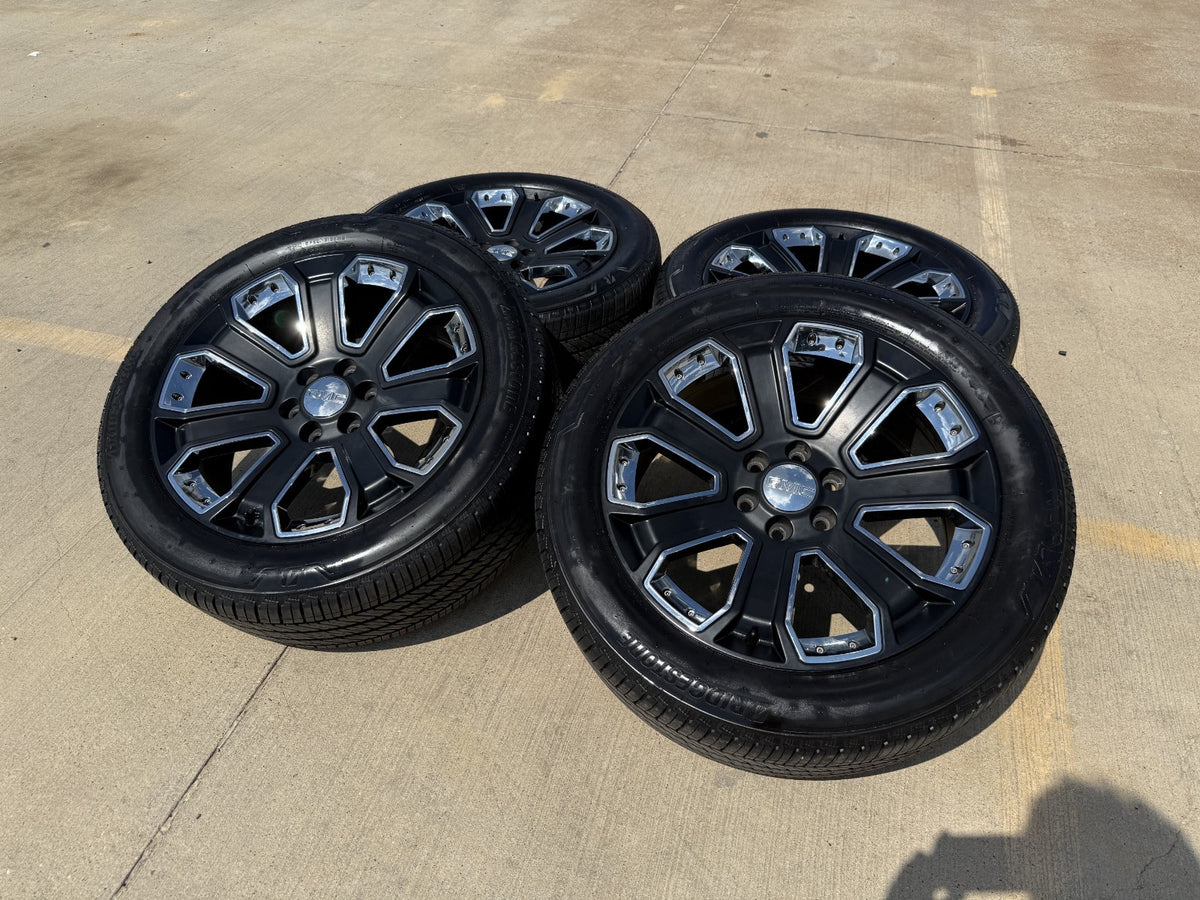 22" GMC Sierra Yukon Tahoe Escalade OEM Replica 5660 wheels rims tires SET