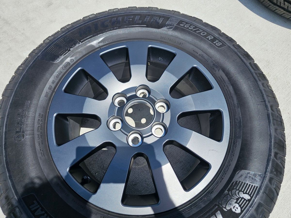 18" Toyota Land Cruiser OEM wheel rim 95952 75304 Tundra Sequoia MICHELIN