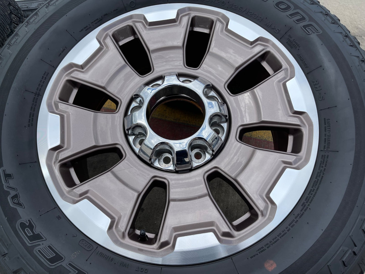 20" Ford F-250 F-350 OEM 10487 LIMITED KING RANCH tan wheels rims 2024 2025 2026