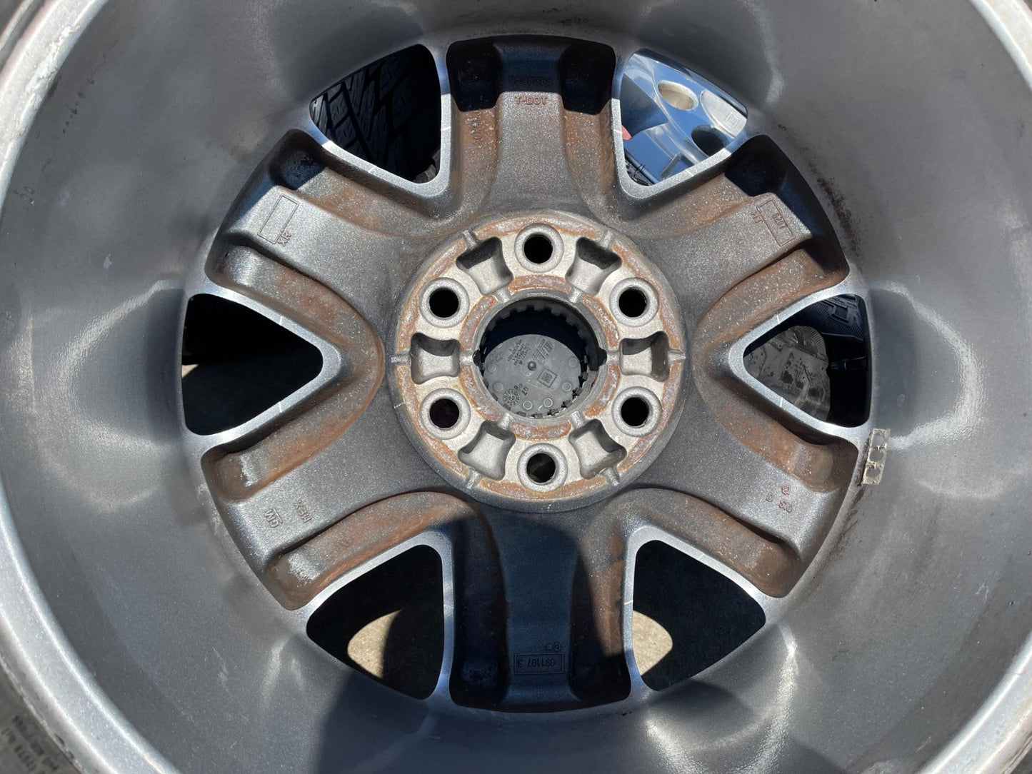 20" GMC Sierra Yukon DENALI OEM 5306 wheels rims Chevy Silverado BRIDGESTONE
