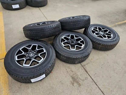 18" Ford Bronco wheels rims tires black 95213 Ranger tires BRIDGESTONE DUELER AT