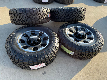 18" Ford F-250 F-350 OEM TREMOR rims wheels 10482 KENDA KLEVER R/T 33" NEW