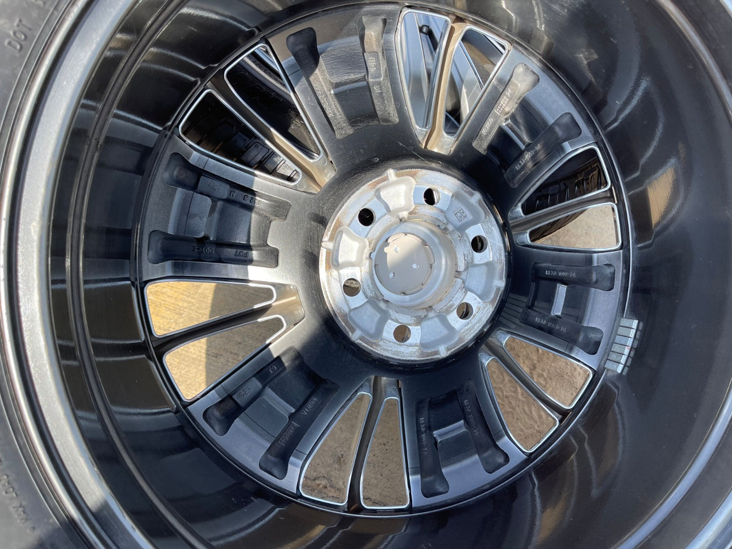 22" Ford F-150 LIMITED OEM rims wheels 10622 Expedition 2025 2026 MICHELIN NEW