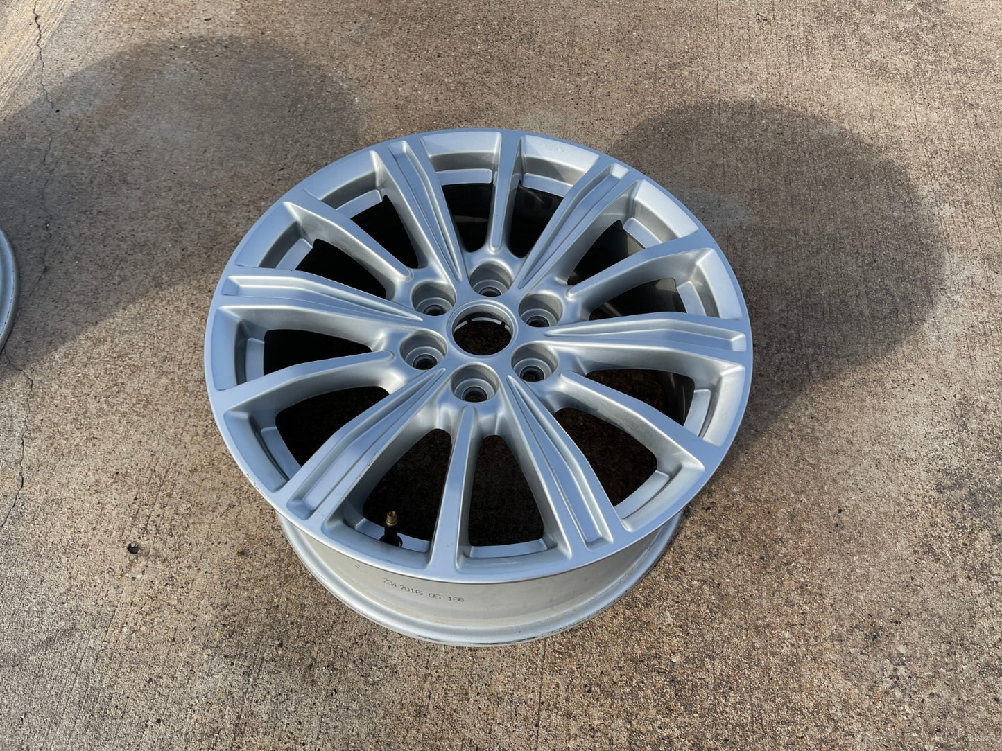 18" Cadillac XT6 XT5 SRX OEM wheel rim spare Blazer Acadia 4799 4798