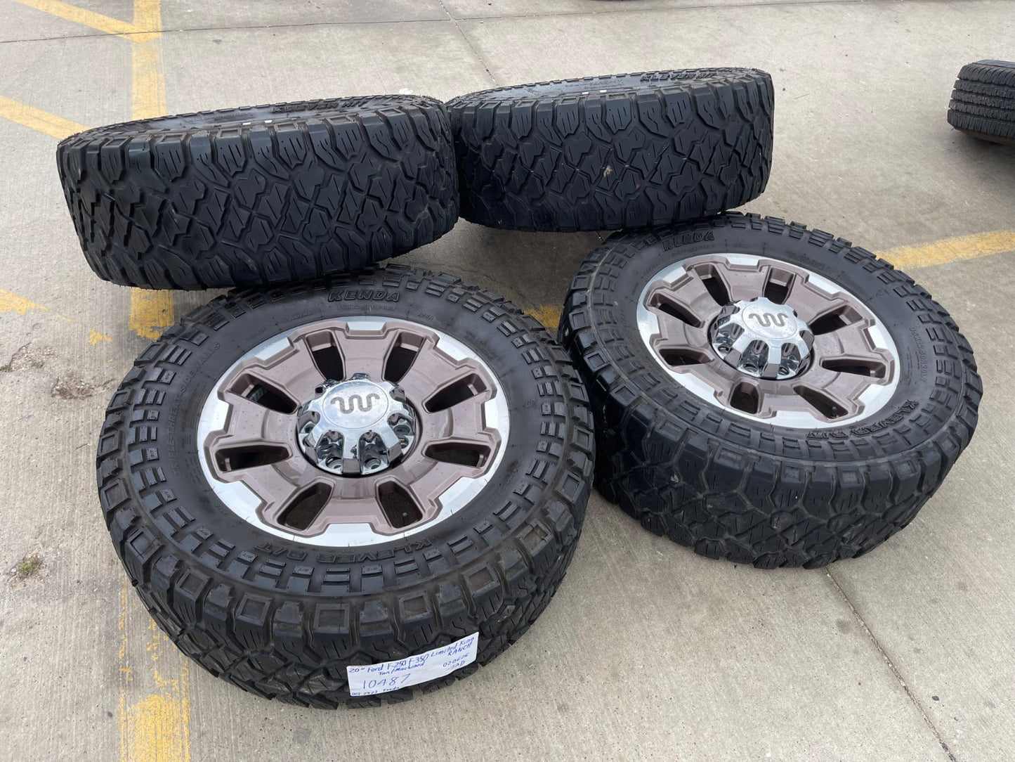 20" Ford F-250 F-350 OEM 10487 LIMITED KING RANCH tan wheels rims tires 35"