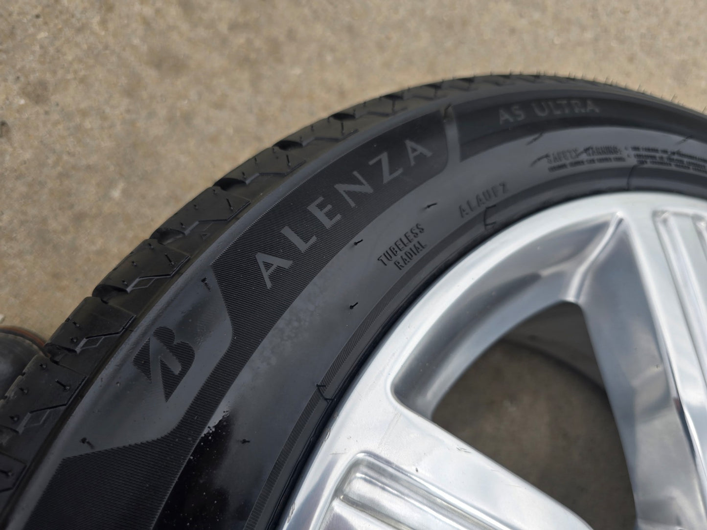 22" Ford F-150 LIMITED LARIAT Expedition OEM 10442 rims wheels BRIDGESTONE SET