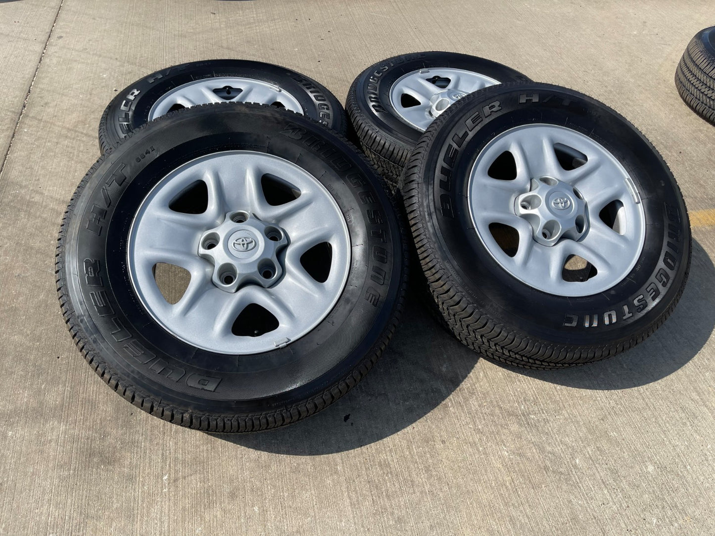 18" Toyota Land Cruiser Tundra Sequoia TRD OEM 69547 wheels rims 5x150 NEW