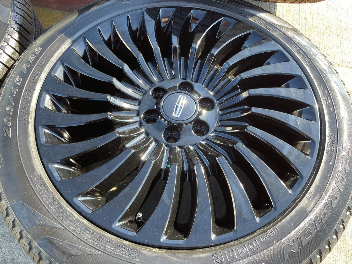 22" Lincoln Navigator OEM rims wheels 10179 Black Label tires MICHELIN NEW