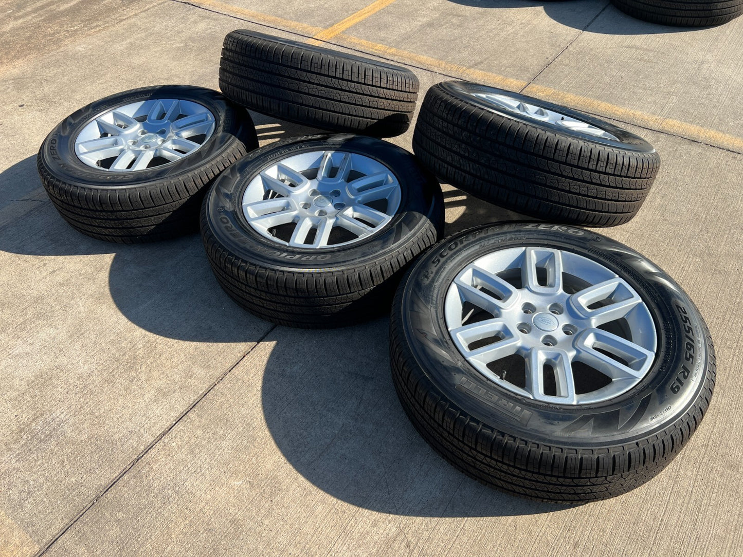 19" Land Rover DEFENDER Range Rover OEM 72350 wheels rims 2023 2024 2025 NEW