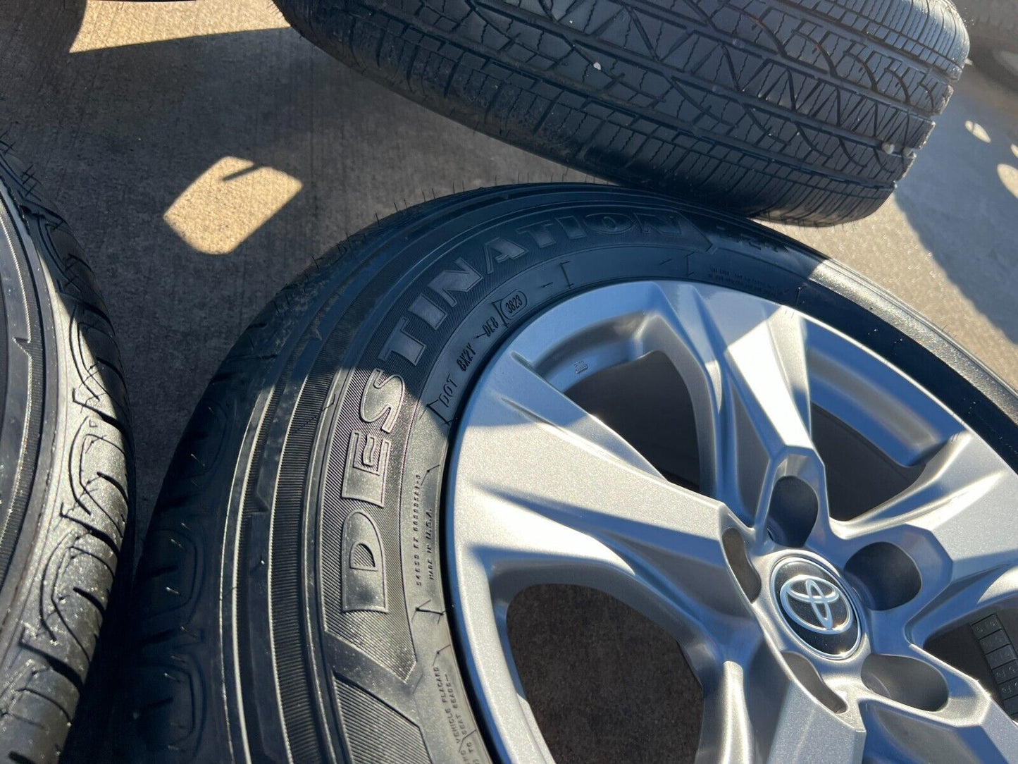 17" Toyota RAV4 OEM wheels rims 75240 Sienna CH-R tires NEW