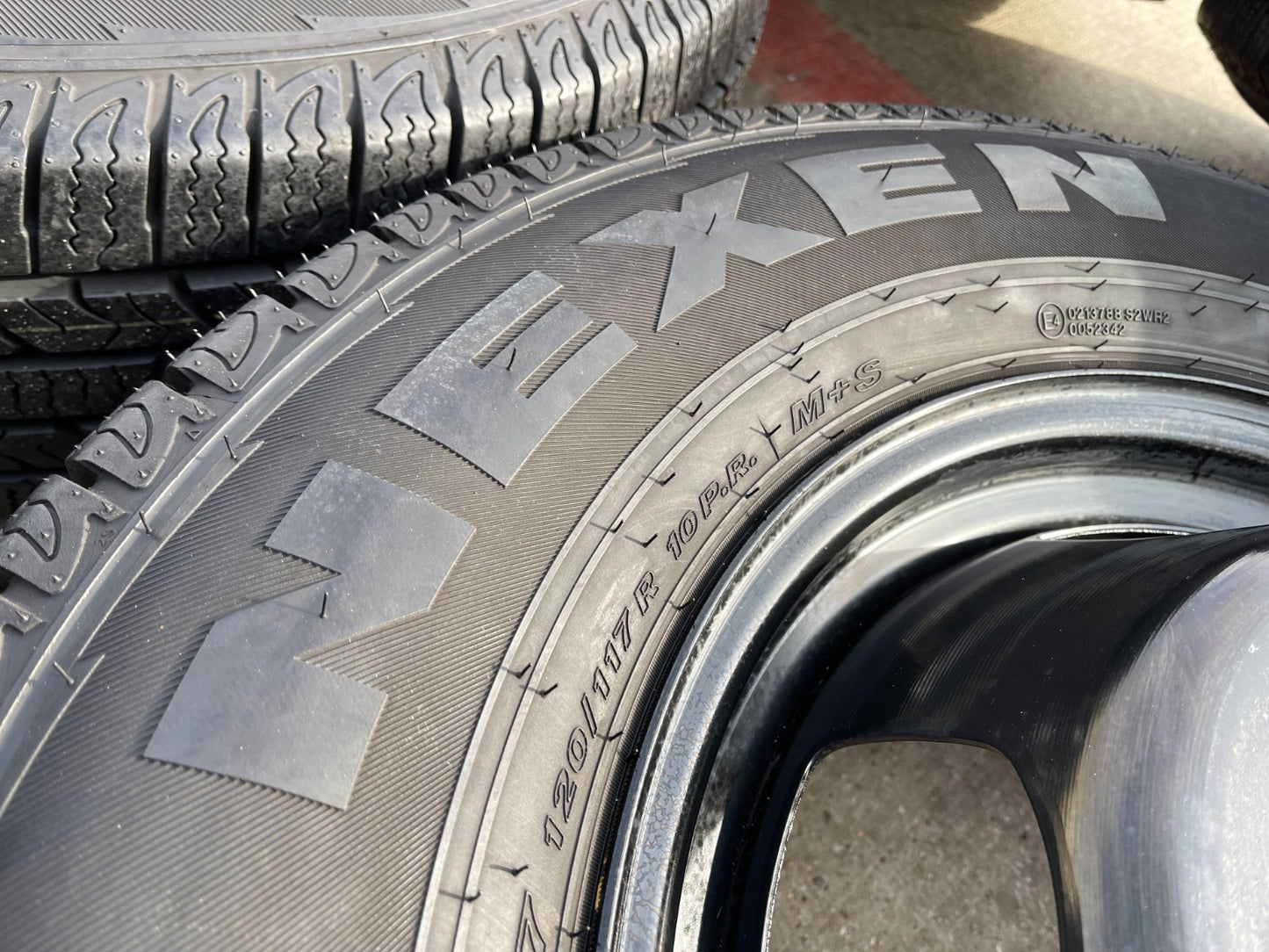 17" Dodge Ram 3500 Dually Laramie 8x200 wheels rims 2701 2702 OEM NEXEN
