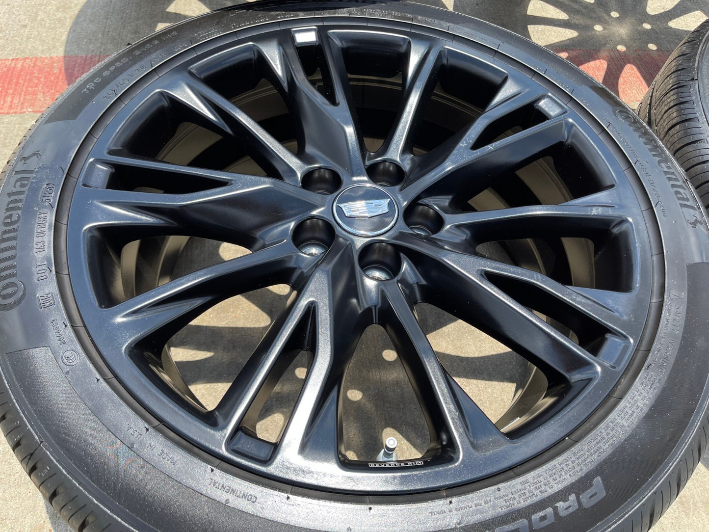 20" Cadillac XT4 OEM black wheels rims 2023 2024 2025 2026 NEW