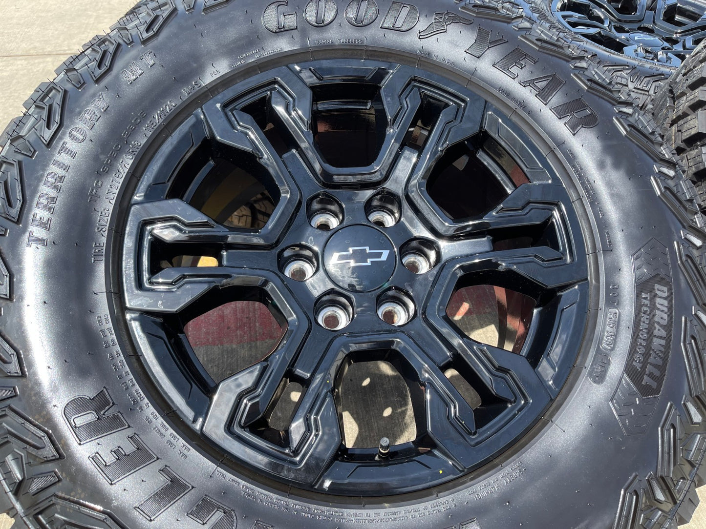 18" Chevy Silverado ZR2 Tahoe Sierra OEM 95415 SET wheels rims 2026 NEW