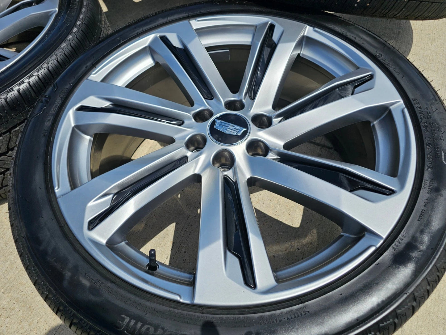 24" Cadillac Escalade V OEM wheels rims tires 2022 2023 2024 2025 2026 NEW