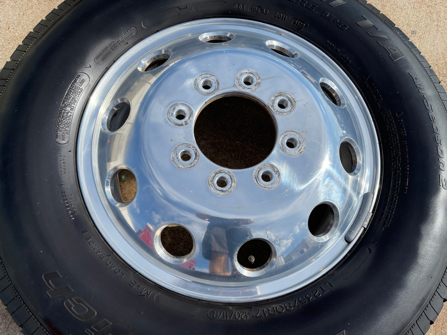 17" Dodge Ram 3500 DUALLY OEM wheel rim 2414 FRONT ALCOA 2016 2017 2018 8x165