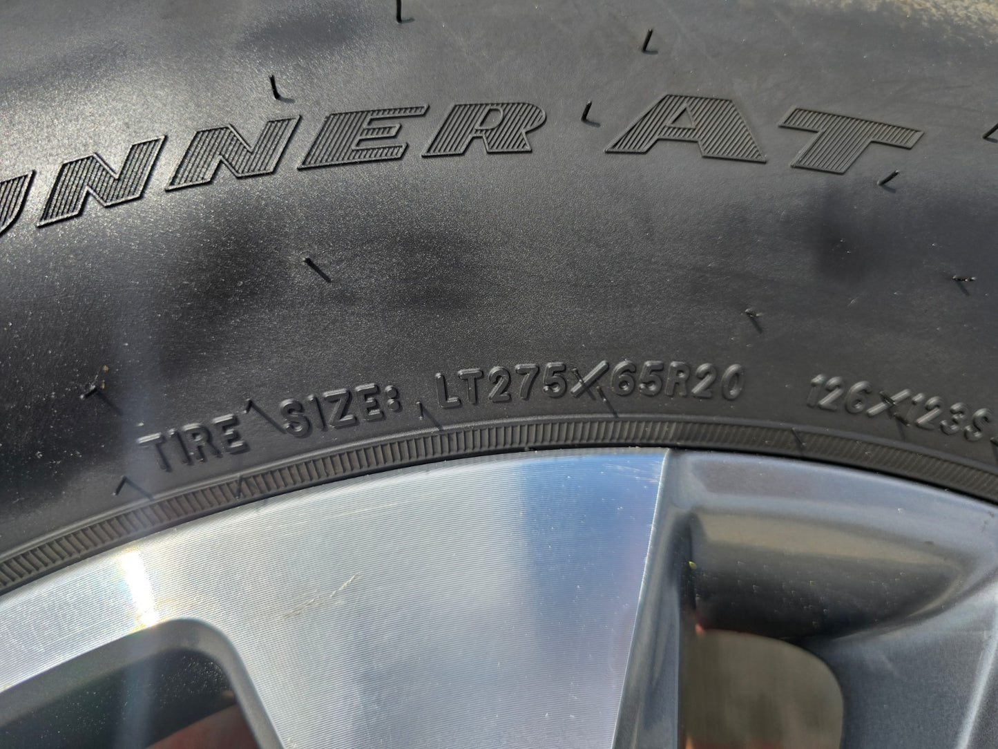 20" Chevy Silverado GMC Sierra 2500 3500 OEM 5960 5947 wheel rim tire spare