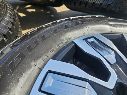 20" GMC Sierra DENALI 2500 3500 OEM wheels rims 5958 14138 Chevy DUELER A/T NEW