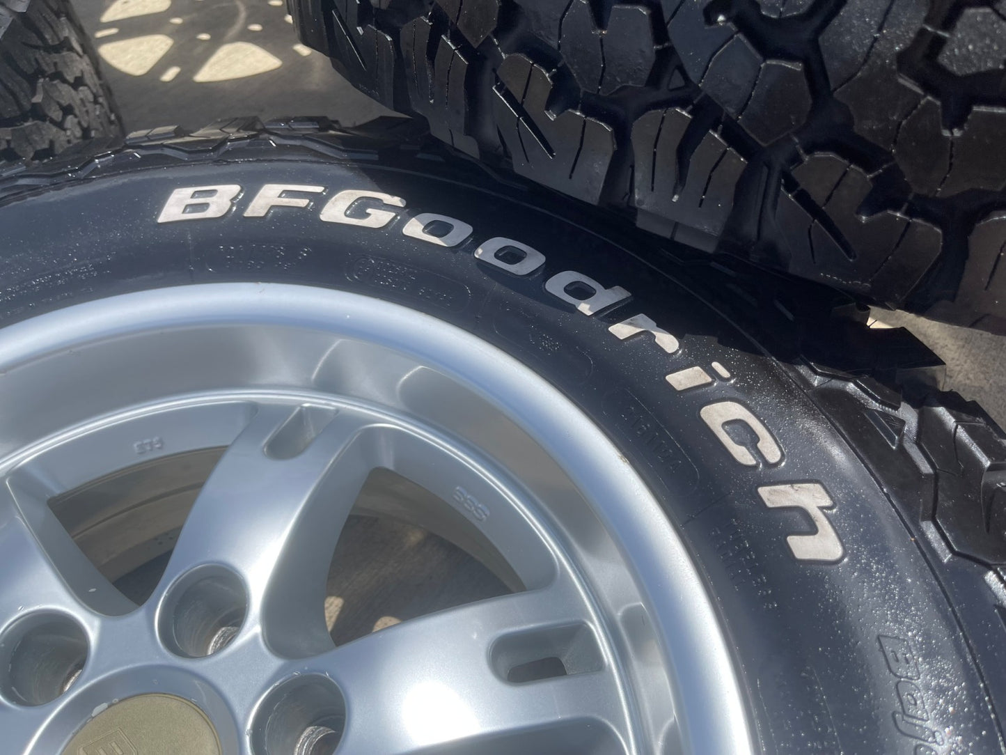 17" Toyota FJ Cruiser BBS TRD PRO 4Runner Tacoma OEM wheels rims BFG KO2 A/T NEW