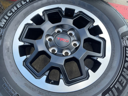 18" Toyota Tacoma 4Runner TRD OEM 94199 wheels rims 2025 2026 2027 MICHELIN NEW