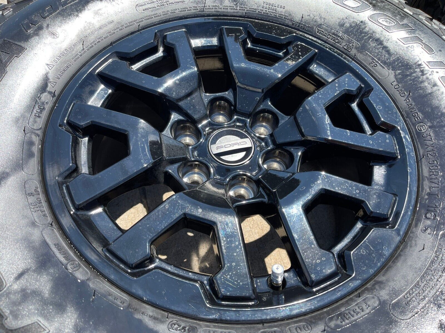 17" Ford F-150 Raptor Bronco OEM rims wheels BFG 10461 tires 2023 2024 2025 NEW