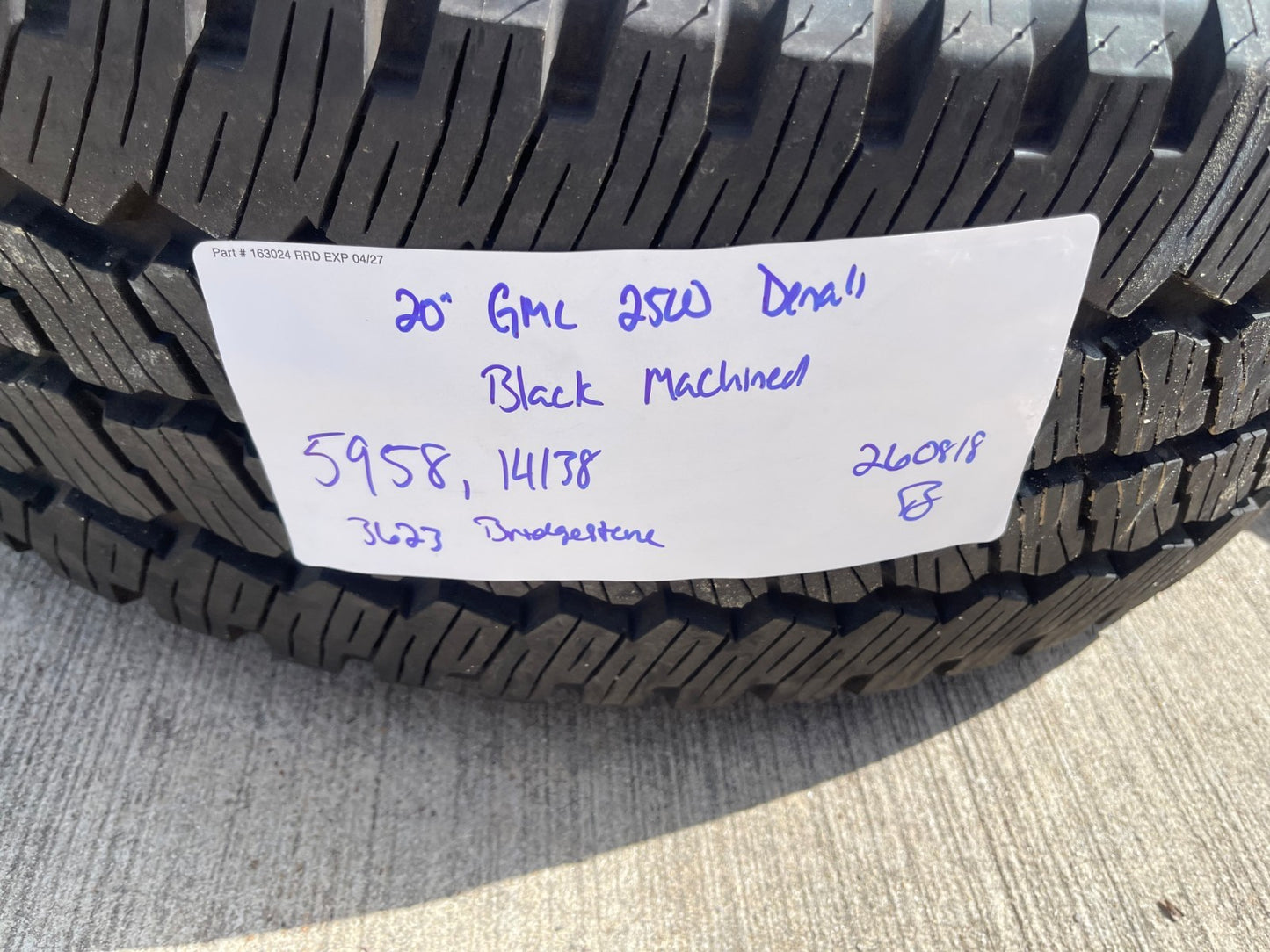 20" GMC Sierra DENALI 2500 3500 OEM wheels rims 5958 14138 Chevy DUELER A/T SET