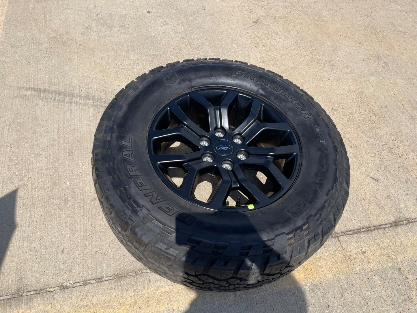 18" Ford F-150 TREMOR OEM rim wheel 10342 95351 SET Expedition GENERAL spare