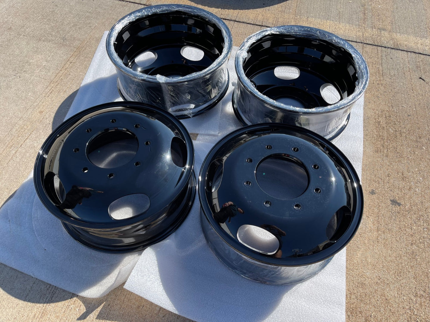 17" Ford F-350 Dually OEM 3618 3619 black rims wheels