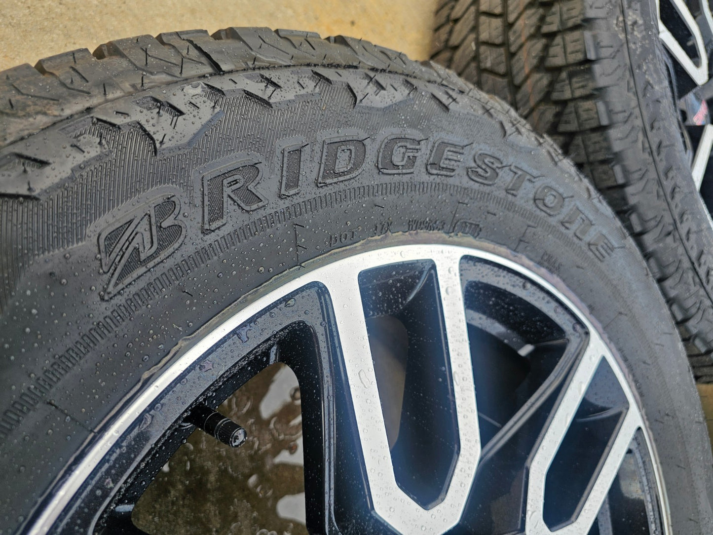 20" GMC Sierra Yukon AT4X Silverado OEM 5914 wheels rims BRIDGESTONE A/T SET NEW